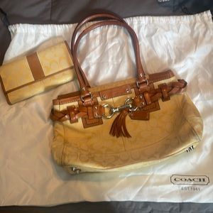 Coach wallet and purse set